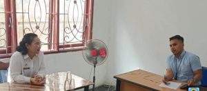 Kepala Bagian Tata Usaha dan Umum (Kabag TUM), Hotmonaria Damanik, melakukan pertemuan dengan Asisten Pemeriksa Ombudsman RI Perwakilan Sumut, Tito Joeanta Depari.