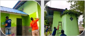 Pembersihan area sekitar Musholla yang akan direnovasi.