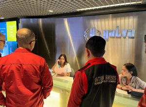 Foto : Tim Penyidik Tindak Pidana Korupsi Kejaksaan Tinggi Sumatera Utara melakukan penggeledahan intensif di tiga lokasi perusahaan swasta di DKI Jakarta pada Rabu, (12/11/2025.)