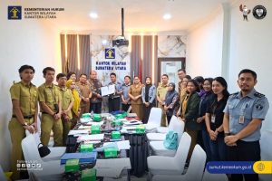 Kantor Wilayah Kementerian Hukum Sumatera Utara memfasilitasi pelaksanaan Rapat Harmonisasi terhadap empat Rancangan Peraturan Bupati (Ranperbup) Kabupaten Karo. (Ist)