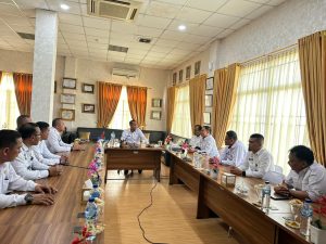 Kalapas Kelas I Medan, Fonika Affandi, memimpin rapat perdana bersama jajaran pejabat struktural.