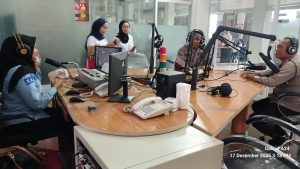 Kasat Binmas Polresta Deli Serdang, Kompol Syafrizal Asrul, S.H., saat menjadi narasumber dalam Dialog Interaktif di RRI Medan.