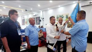 Foto : Saufi Satria Simangunsong, S.H., berhasil terpilih sebagai Ketua PWI Tanjungbalai masa bakti 2026–2029 melalui Konferensi PWI Kota Tanjungbalai ke-VII Tahun 2025 yang berlangsung demokratis dan dinamis, Minggu (28/12/2025), di Kombur Cafe, Jalan Jenderal Sudirman, Tanjungbalai, Sumatera Utara.