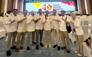 Ketua DPD Partai Gerindra Sumatera Utara, Ade Jona Prasetyo didampingi Bendahara DPD Gerindra Sumut, Yin Map, menghadiri perayaan Hari Ulang Tahun (HUT) ke-18 Partai Gerindra.