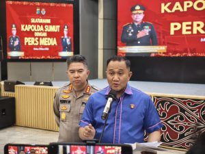 Direktur Reserse Kriminal Khusus Polda Sumut Kombes Pol. Rahmat Budi Handoko, saat memberikan keterangan pers, kasus aktivitas tambang emas ilegal di perbatasan Kabupaten Tapanuli Selatan dan Kabupaten Mandailing Natal.