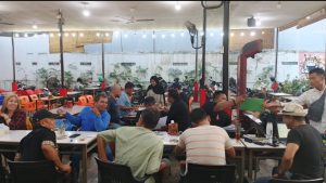 Foto : Ketua Forwaka Sumut Irfandi, menggelar rapat persiapan akan melaksanakan Safari Ramadhan 1447 H, rencana akan dilaksanakan sekira tanggal 13 dan 15 Maret 2026, tempat rapat dilaksanakan di Griya Khupi, Medan, Sabtu (28/2/2026). (BM-red).