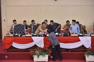 Rapat Paripurna Penyampaian Laporan Hasil Reses IV DPRD Medan.