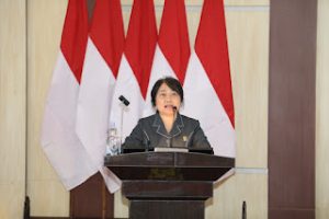 Dapil I DPRD Medan, Dr Dra Lily.
