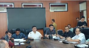 Rapat Dengar Pendapat (RDP) Komisi 3 DPRD Medan Bersama PUD Pasar Medan.