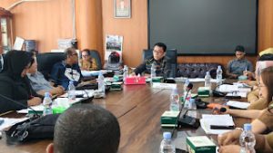 Rapat Evaluasi Anggaran Triwulan IV, DPRD Medan dan Dinas Lingkungan Hidup.