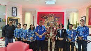 Ketua DPRD Kota Medan, Drs. Wong Chun Sen Tarigan, M.Pd.B, menerima audiensi Panitia Pelaksanaan Paskah Oikumene Pemerintah Kota Medan Tahun 2026.