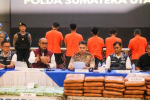 Direktur Reserse Narkoba Polda Sumut, Kombes Pol Andy Arisandi, saat mengungkap kasus peredaran gelap narkotika dengan tiga kasus besar dalam satu rangkaian operasi.