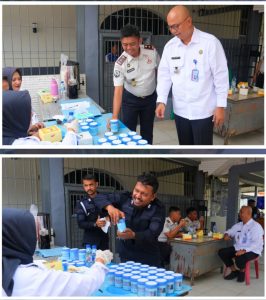Kepala Rutan Kelas IIB Pangkalan Brandan didampingi Kepala Badan Narkotika Nasional Kabupaten (BNNK) Langkat, menggelar tes urin bagi seluruh pegawai dan Warga Binaan Pemasyarakatan.