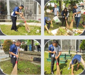Jajaran petugas Rutan Labuhan Deli bersama warga binaan pemasyarakatan (WBP), melaksanakan bersih-bersih lingkungan di area depan rutan dan Masjid Al Ikhmah.