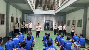 Lembaga Pemasyarakatan Kelas I Medan melaksanakan kontrol dan penyuluhan kesehatan pencegahan serta penatalaksanaan penyakit tidak menular Gastroesophageal Reflux Disease (GERD) kepada 30 orang Warga Binaan Pemasyarakatan (WBP).
