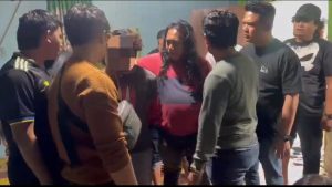 Polisi menangkap dua pelaku yang diduga terlibat dalam aksi brutal terhadap penumpang perempuan di Jalan KL Yos Sudarso, kawasan Mabar, Kecamatan Medan Deli, Kota Medan.