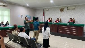 Foto : Pengadilan Tinggi (PT) Medan menjadi pengadilan tingkat banding pertama di Indonesia yang melaksanakan pemeriksaan ulang terhadap saksi, ahli, dan terdakwa secara langsung. dalam perkara tindak pidana korupsi dana Bantuan Operasional Sekolah (BOS) SMAN 19 Medan dengan nomor perkara 26/Pid.Sus-TPK/2026/PT MDN atas nama terdakwa Sudung Manalu, Rabu (6/5/2026). (BM).