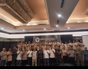Foto : Pengurus Forum Wartawan Kejaksaan (FORWAKA) Kota Medan periode 2026–2028 resmi dilantik dalam sebuah seremoni khidmat di Emerald Garden International Hotel, Medan, Selasa (13/5/2026). (BM-red).