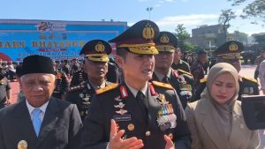 Wakapolda Sumut, Brigjen Pol. Sonny Irawan, S.I.K., M.H., saat memberikan keterangan pers pada HUT Bhayangkara ke-80 Tahun.