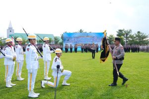 Kapolda saat memimpin acara syukuran atas diraihnya Tanda Kehormatan Nugraha Sakanti.