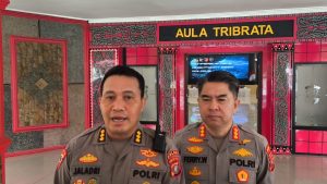 Kombes Pol. Dwi Tunggal Jaladri, didampingi Kepala Bidang Humas Polda Sumut Kombes Pol. Dr. Ferry Walintukan.