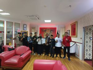 Pengurus Himpunan Mahasiswa Islam (HMI) Cabang Medan menyampaikan 11 poin aspirasi kepada pimpinan DPRD Kota Medan dalam audiensi.