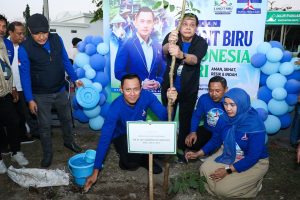 Ketua Umum Partai Demokrat, Agus Harimurti Yudhoyono (AHY) mengajak seluruh kader Partai Demokrat untuk peduli dan terlibat aktif dalam menjaga kelestarian lingkungan.
