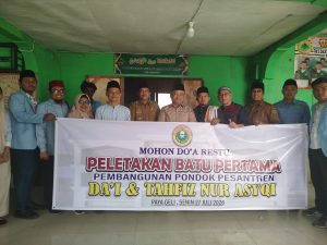 H. Sugiat Santoso menghadiri peletakan batu pertama pembangunan Pondok Pesantren Dai & Tahfiz Nur Asyqi.