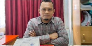 Foto : Wakil Direktur LBH Medan, Muhammad Ali Nafiah Matondang, memberikan keterangan Pers, Jumat (24/7). (BM-red).