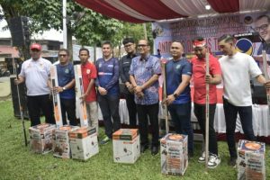 Anggota DPRD Kota Medan, Antonius Devolis Tumanggor, S.Sos, saat menggelar Sosialisasi di Lapangan Pertiwi, Jalan Budi Pembangunan, Kecamatan Medan Barat.
