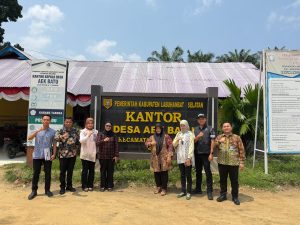 Kantor Wilayah Direktorat Jenderal Imigrasi Sumatera Utara melaksanakan Monitoring dan Evaluasi Pelaksanaan Desa Binaan Imigrasi ke Desa Aek Batu, Kecamatan Torgamba, Kabupaten Labuhanbatu Selatan.