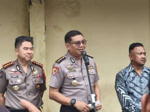 Irwasda Polda Sumut Kombes Pol. Nanang Masbudi, S.I.K., M.Si., CFrA., didampingi Kabid Humas Polda Sumut Kombes Pol. Dr. Ferry Walintukan, S.I.K., S.H., M.H., serta perwakilan Kompolnas.