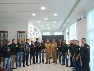 Foto : Forum Wartawan Kejaksaan (Forwaka) Kota Tebing Tinggi menggelar audiensi dengan Wali Kota Tebing Tinggi, Iman Irdian Saragih, Senin (7/9/2026). 