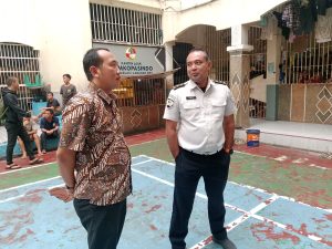 Tim Pengawas Kanwil Ditjen PAS melaksanakan Monitoring dan Evaluasi (Monev) di Rumah Tahanan Negara (Rutan) Kelas I Labuhan Deli.